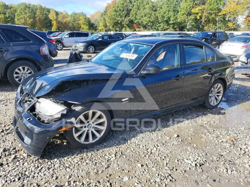 2011 BMW 328 photo