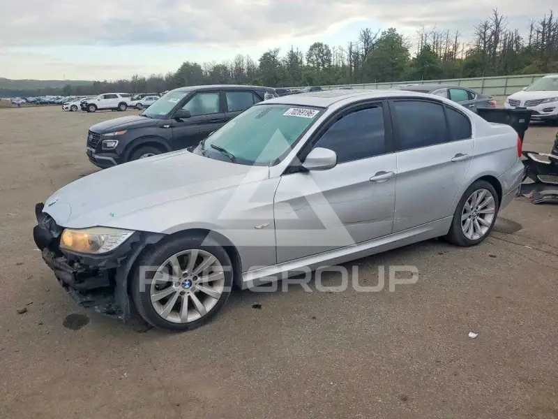 2011 BMW 328 фото