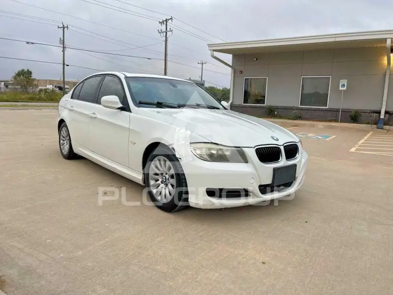 2011 BMW 328 photo