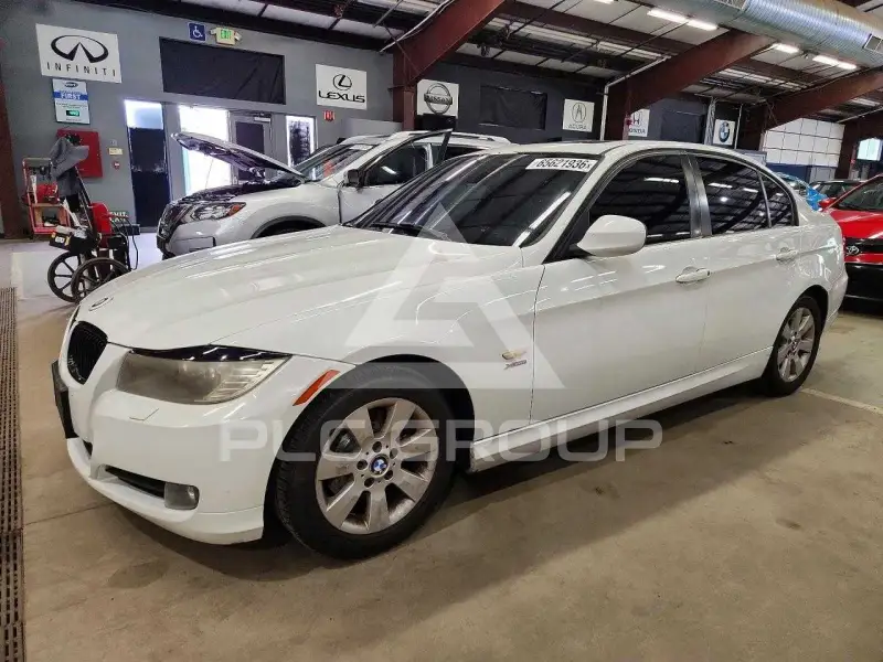 2011 BMW 328 photo