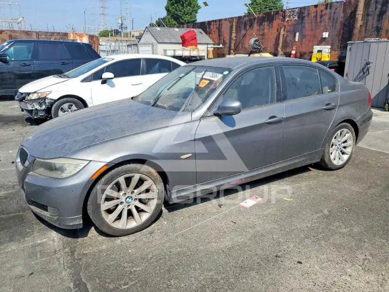 2011 BMW 328 фото