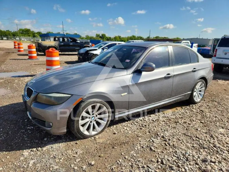 2011 BMW 328 фото