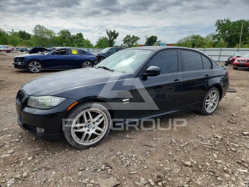 2011 BMW 328 фото