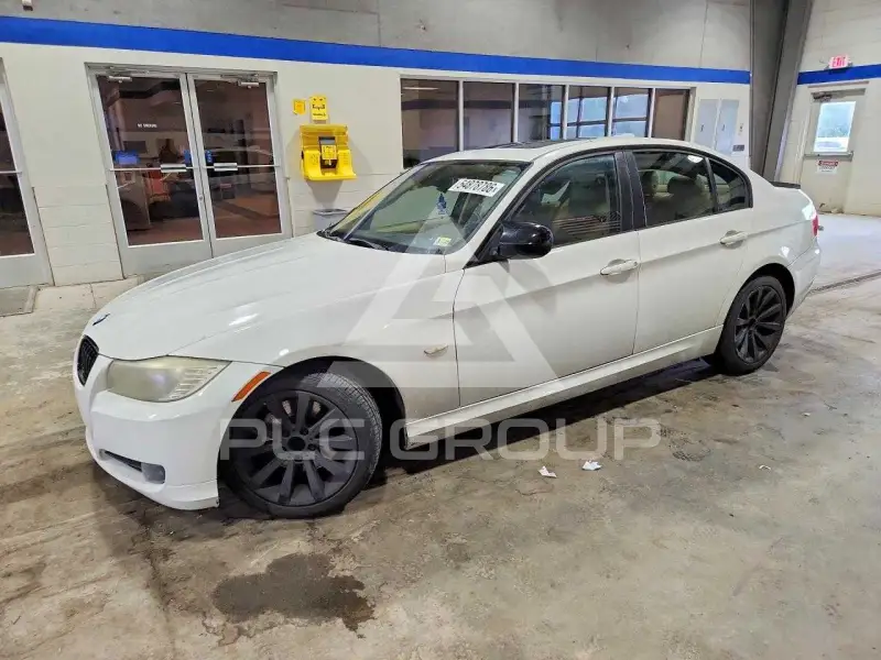 2011 BMW 328 фото