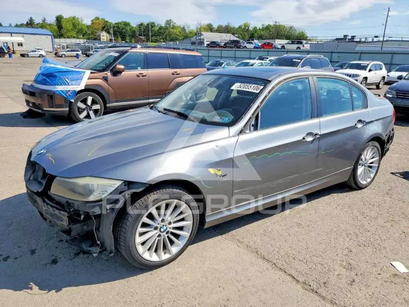 2011 BMW 328 photo