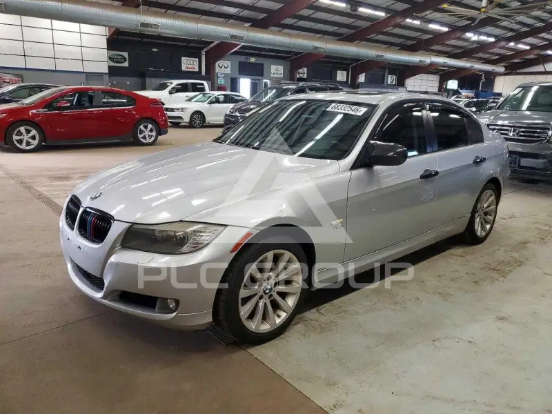 2011 BMW 328 photo
