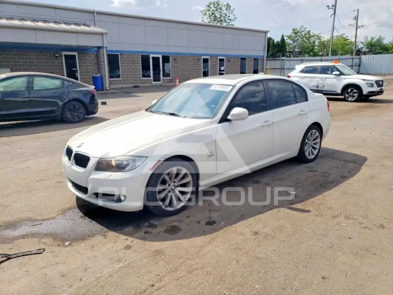 2011 BMW 328 фото
