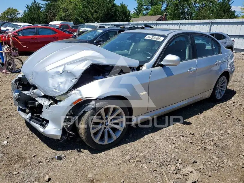 2011 BMW 328 photo