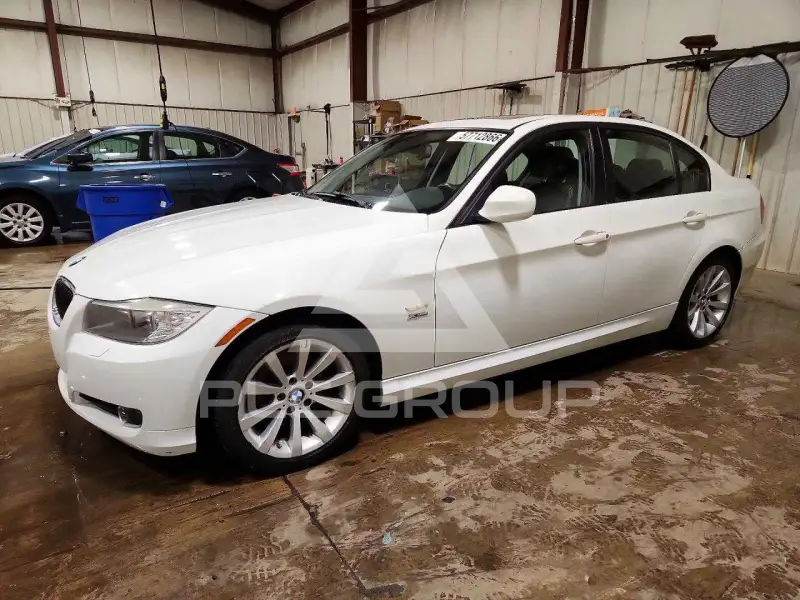 2011 BMW 328 photo