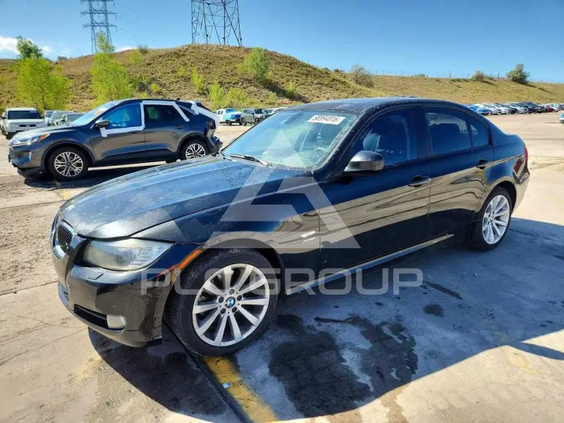2011 BMW 328 photo