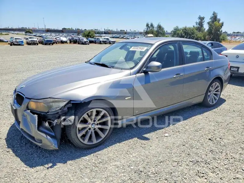 2011 BMW 328 фото