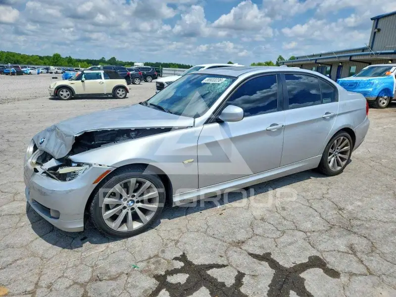 2011 BMW 328 photo