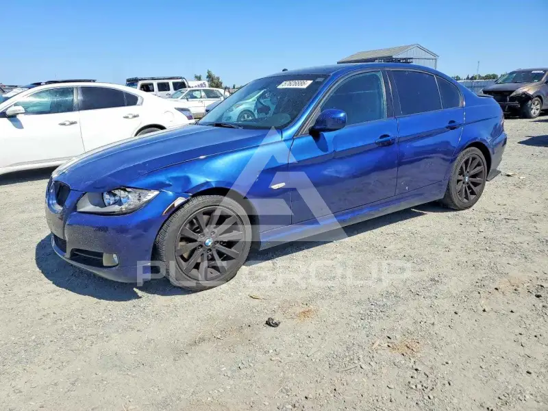 2011 BMW 328 photo
