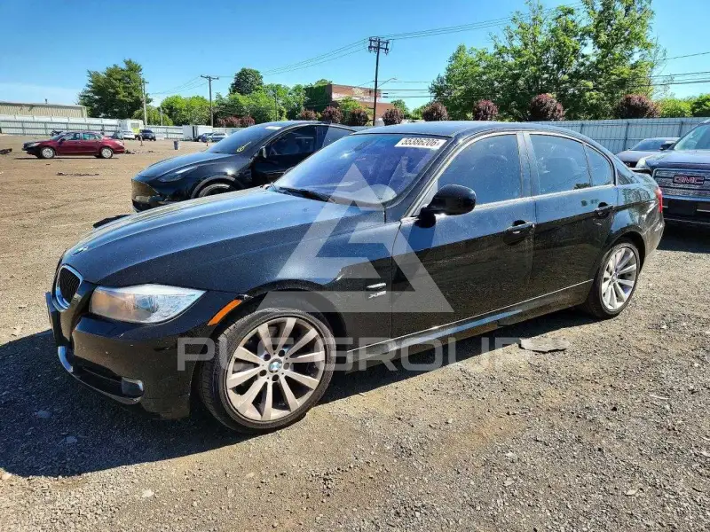 2011 BMW 328 photo