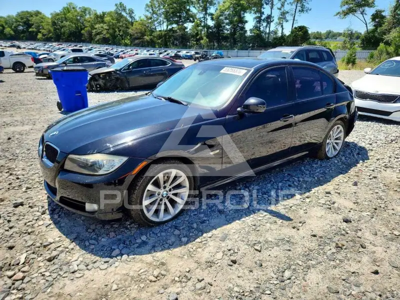 2011 BMW 328 photo