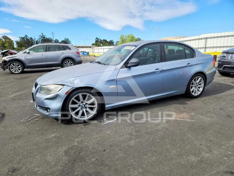 2011 BMW 328 фото