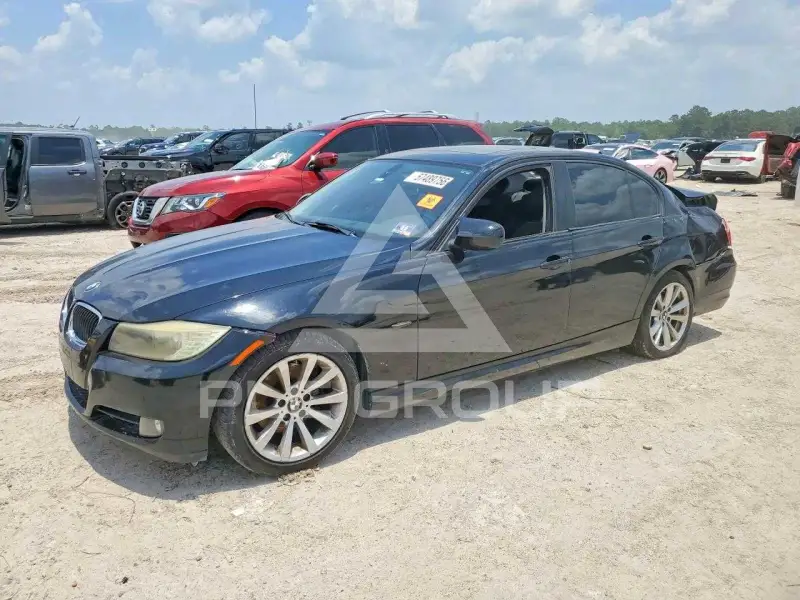 2011 BMW 328 photo