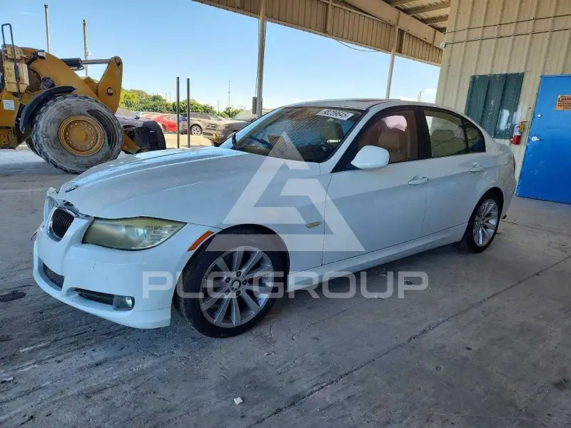 2011 BMW 328 photo