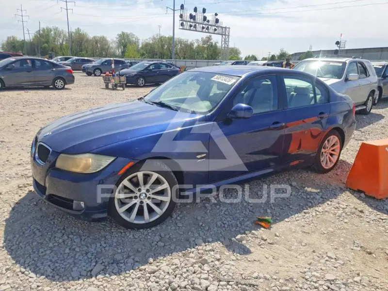 2011 BMW 328 photo