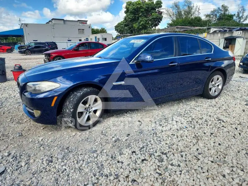 2011 BMW 528 фото