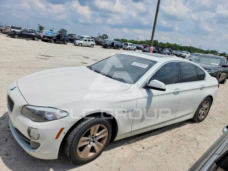 2011 BMW 528 фото