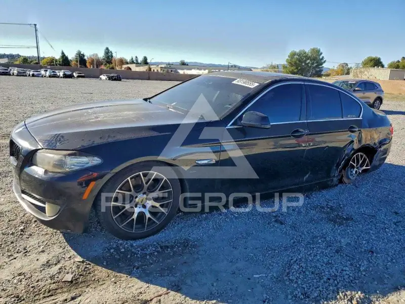 2011 BMW 528 фото
