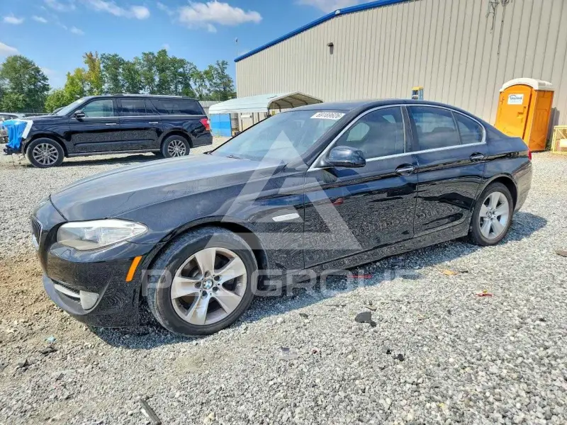 2011 BMW 528 фото