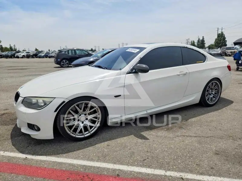 2011 BMW 335 фото