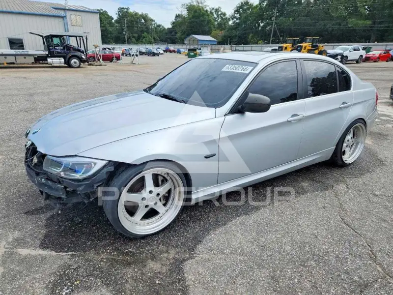 2011 BMW 335 фото