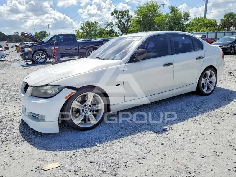 2011 BMW 335 фото