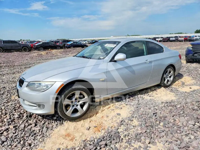 2011 BMW 335 фото