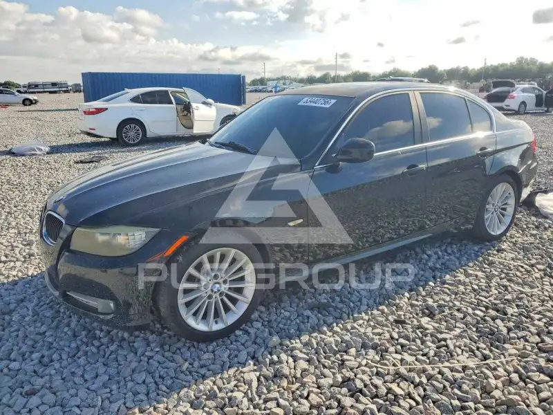 2011 BMW 335 photo