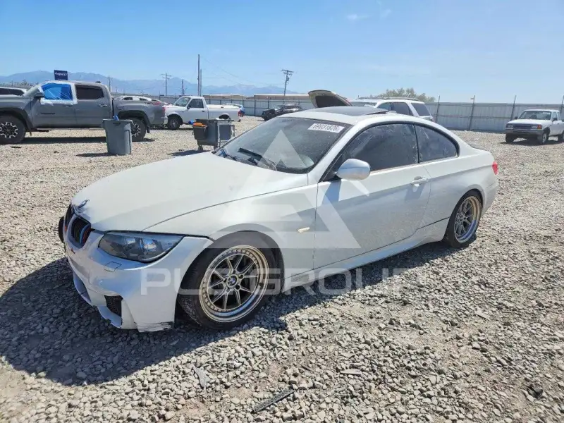 2011 BMW 335 фото