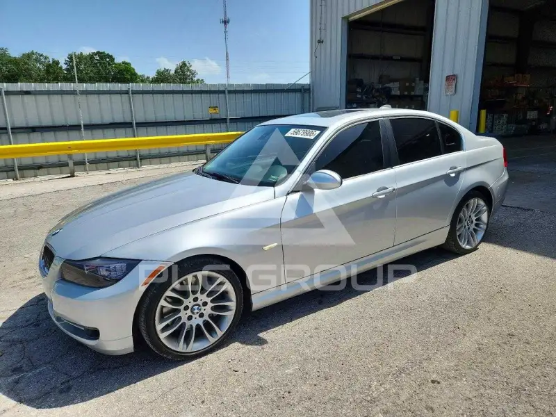 2011 BMW 335 фото