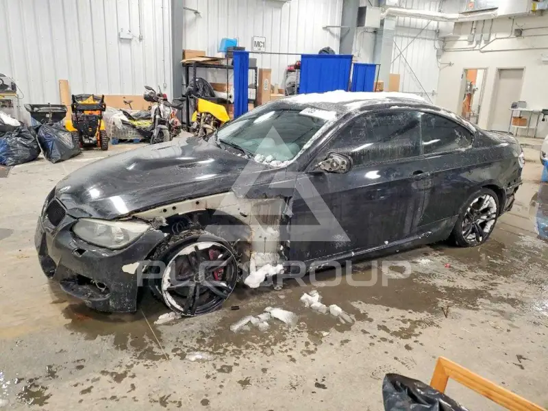 2011 BMW 335 photo