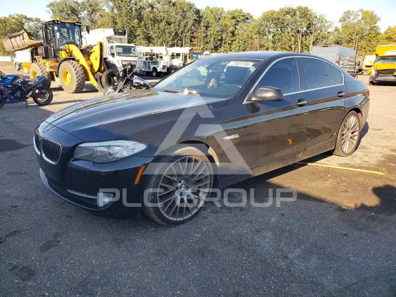 2011 BMW 535 фото