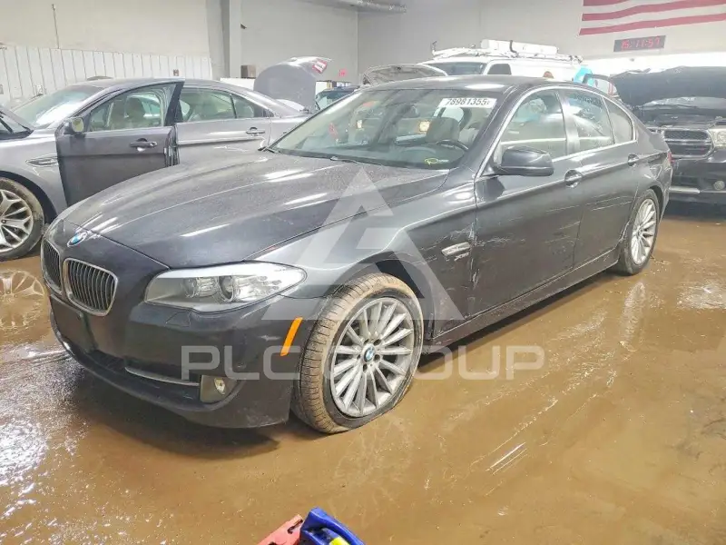 2011 BMW 535 фото