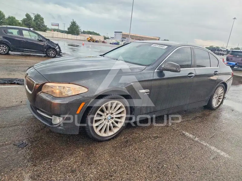 2011 BMW 535 фото
