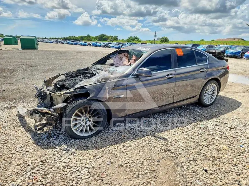 2011 BMW 535 фото