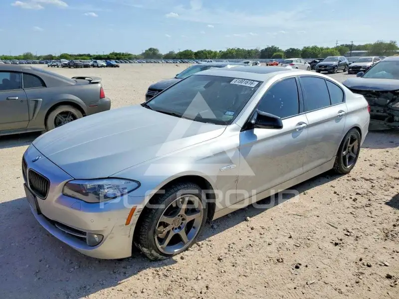 2011 BMW 535 фото