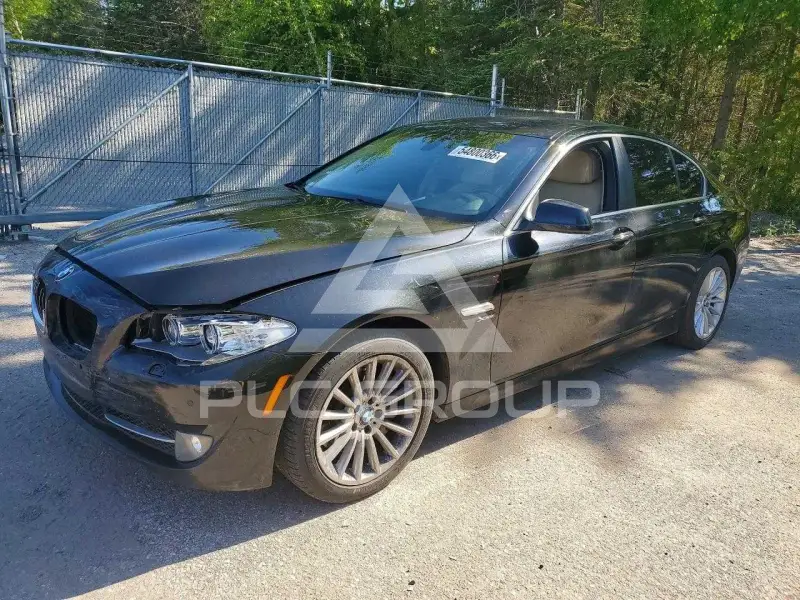 2011 BMW 535 photo
