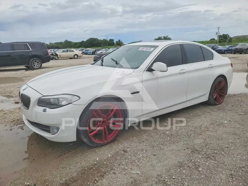 2011 BMW 535 фото