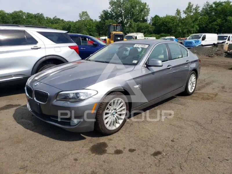2011 BMW 535 фото