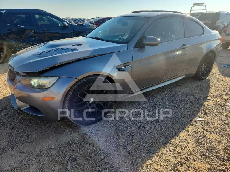 2011 BMW M3 фото