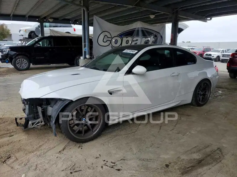 2011 BMW M3 фото