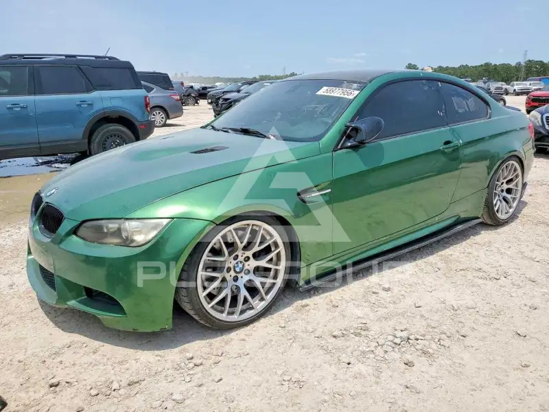 2011 BMW M3 фото