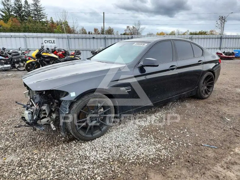 2011 BMW 550 фото