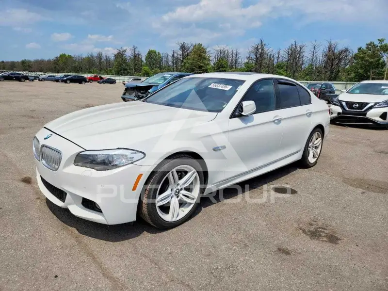 2011 BMW 550 фото