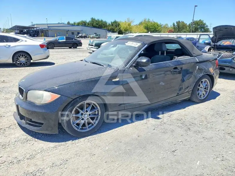 2011 BMW 128 photo