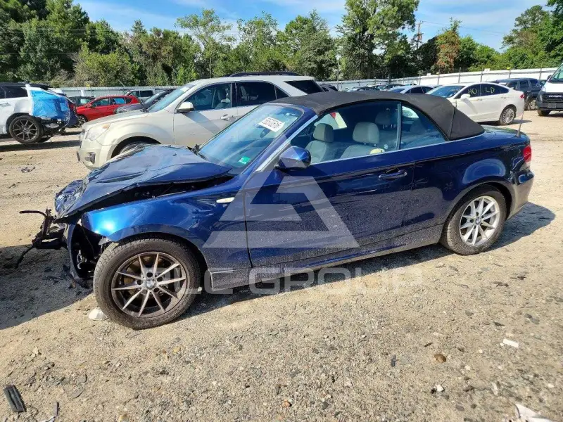 2011 BMW 128 photo